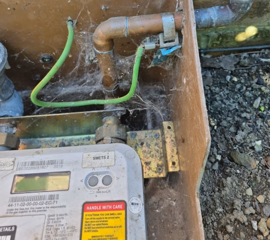 Been Told Your Gas or Water Pipe Has No Main Protective Bonding?