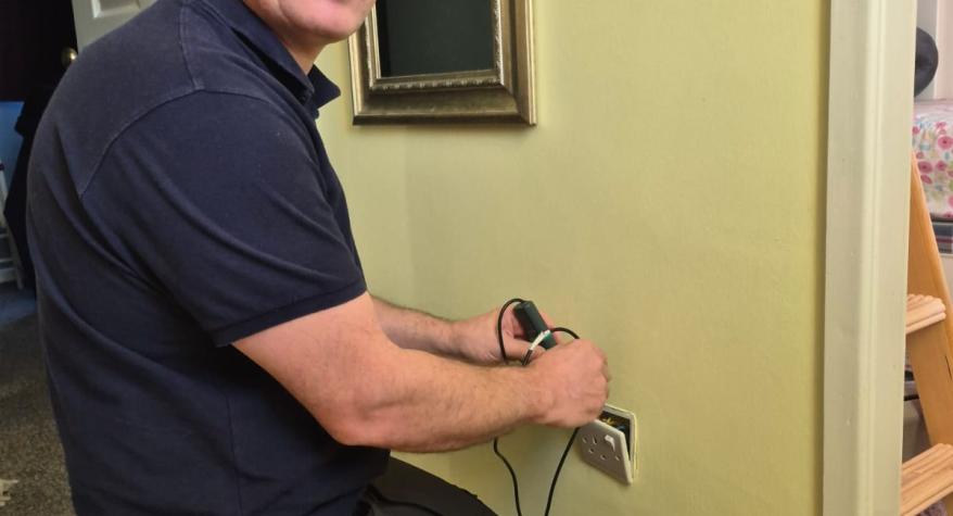 Socket Testing in Morley, Leeds